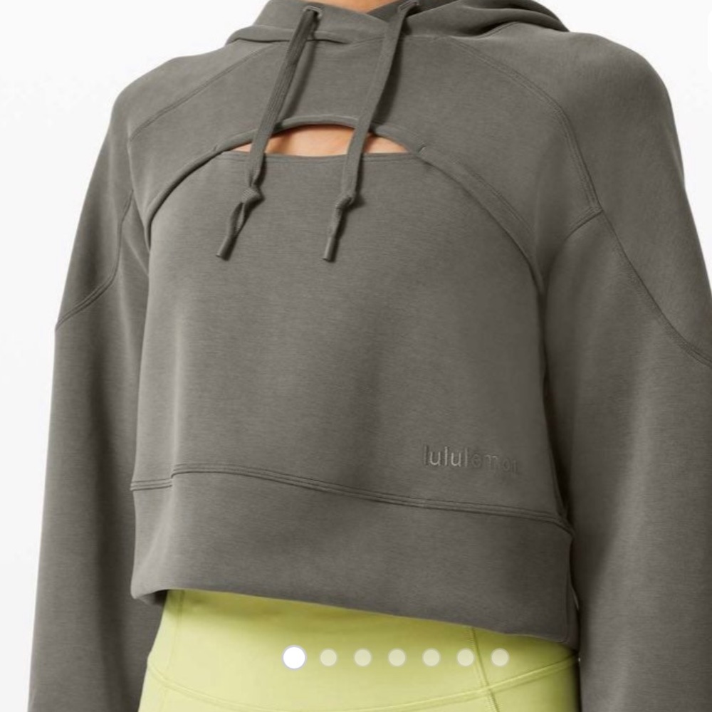 Lululemon get centered crop hoodie size small